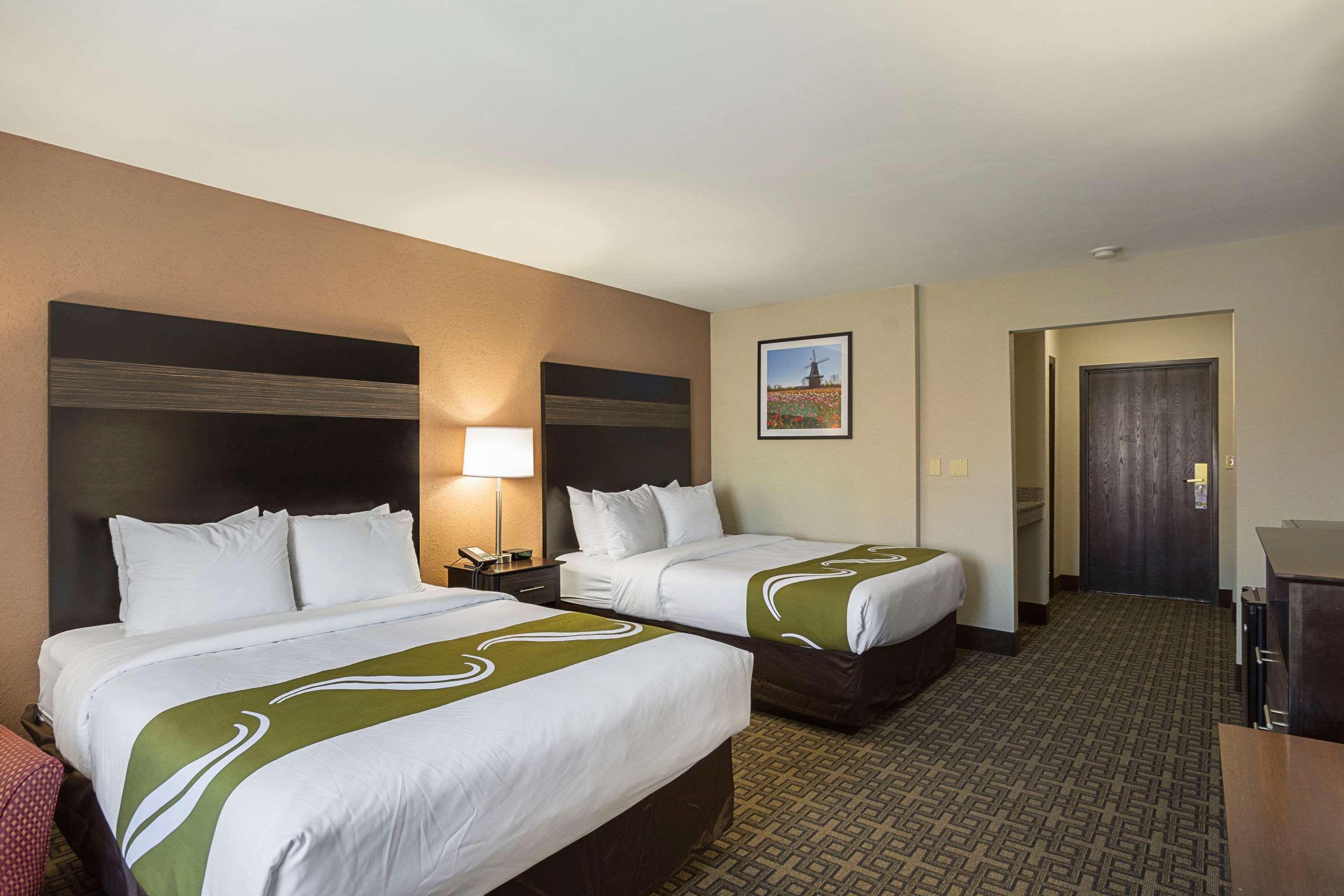 Quality Inn & Suites Holland Kültér fotó