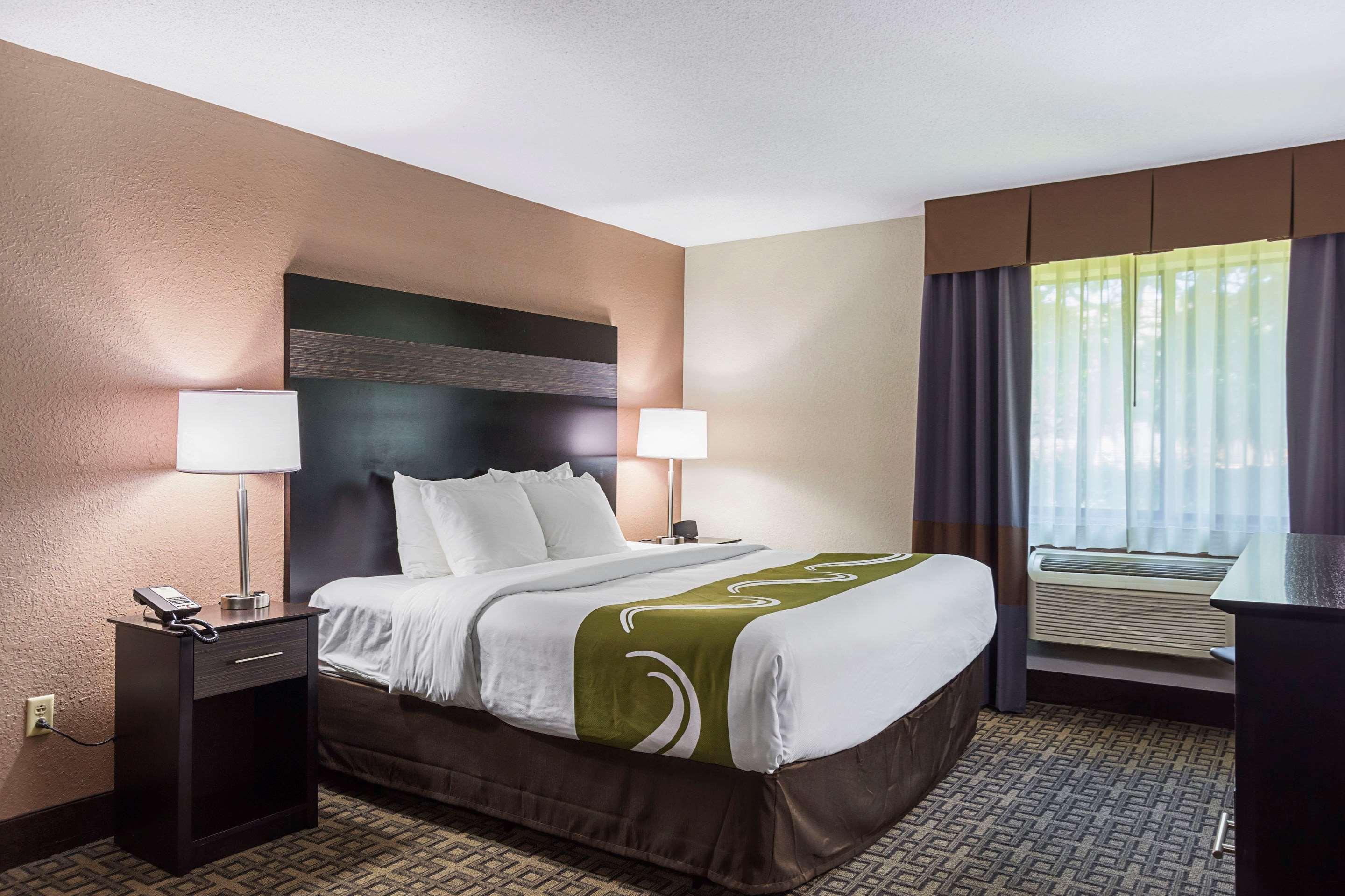 Quality Inn & Suites Holland Kültér fotó