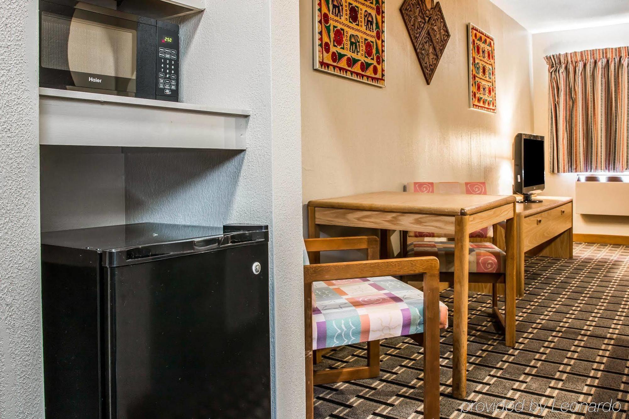 Quality Inn & Suites Holland Kültér fotó